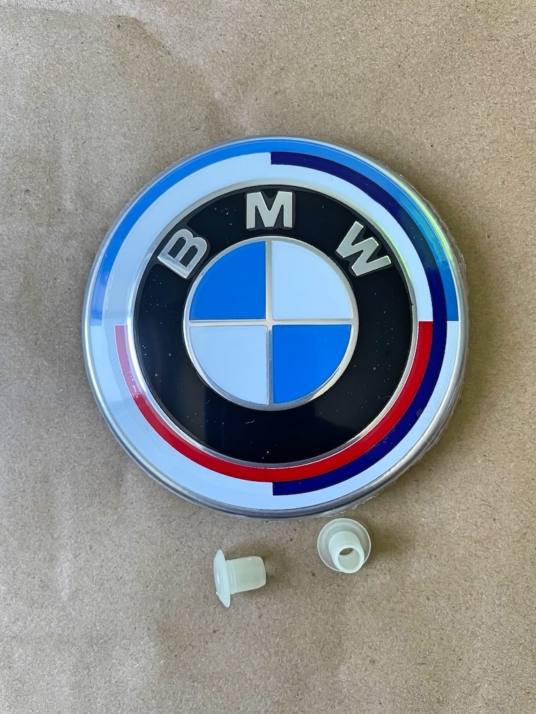 BMW znak na kapotu 82mm