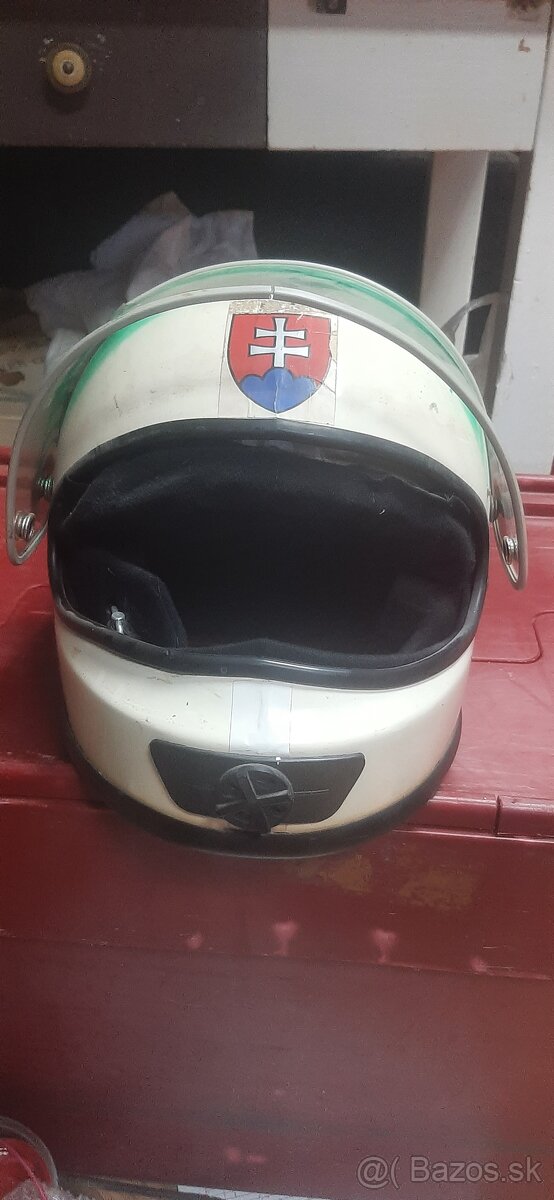 Predám prilbu ZNB
