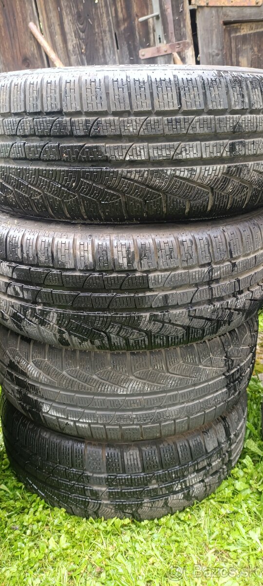Pirelli sotto zero 225/45R18 runflat