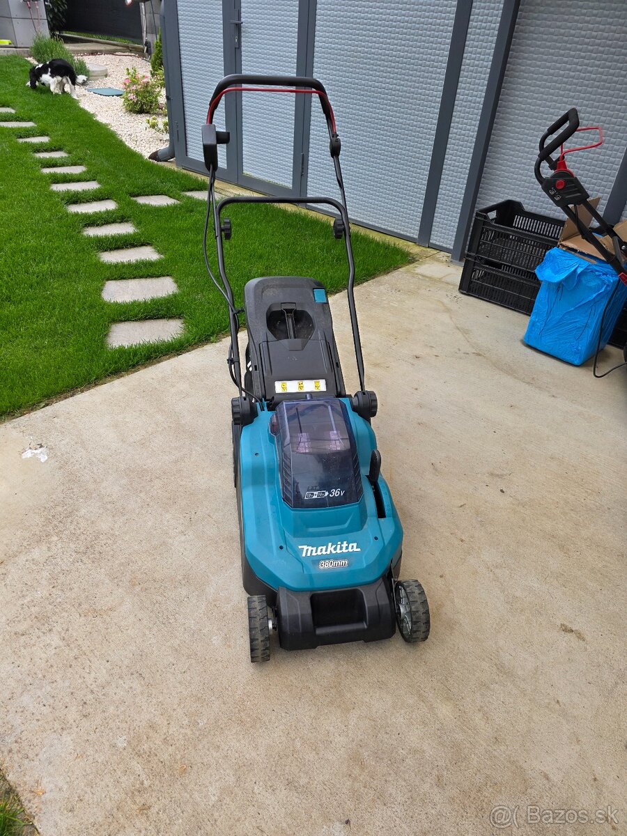 Makita DLM382PT2 Aku kosačka 38cm + baterky 6Ah + nabijacka