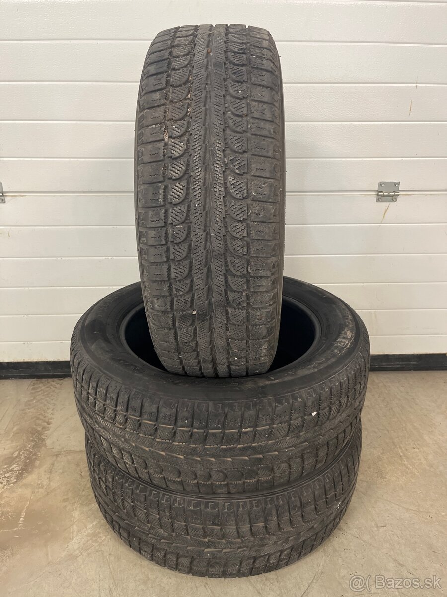 MAXTREK 225/60 R18