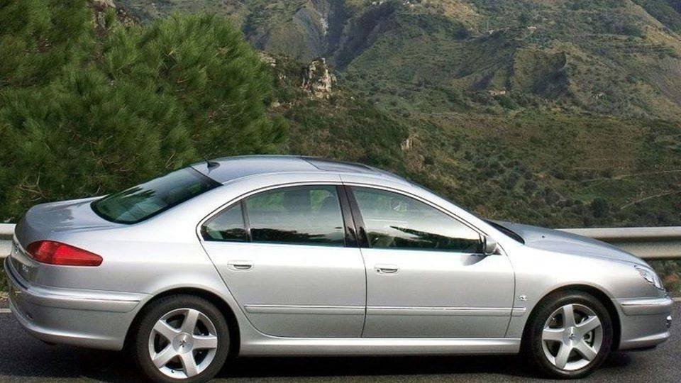 Peugeot 607