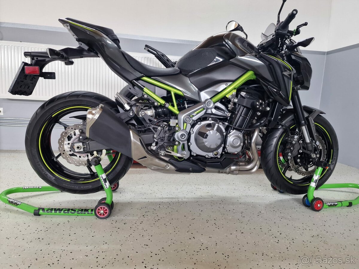 Kawasaki Z900