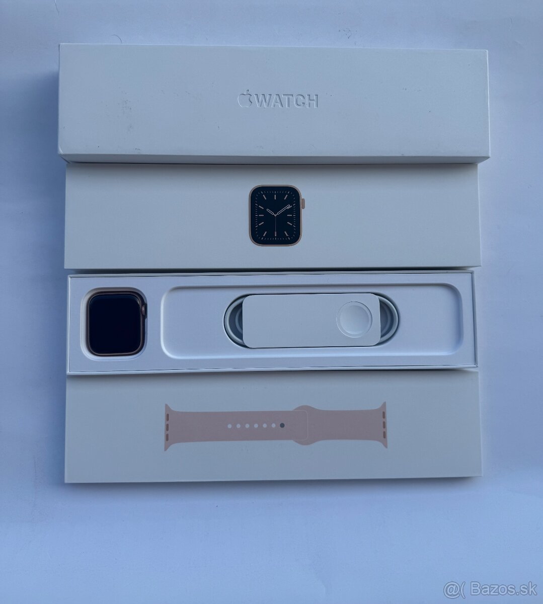 Apple Watch 6 - 44mm Gold Cellular Pink Sand