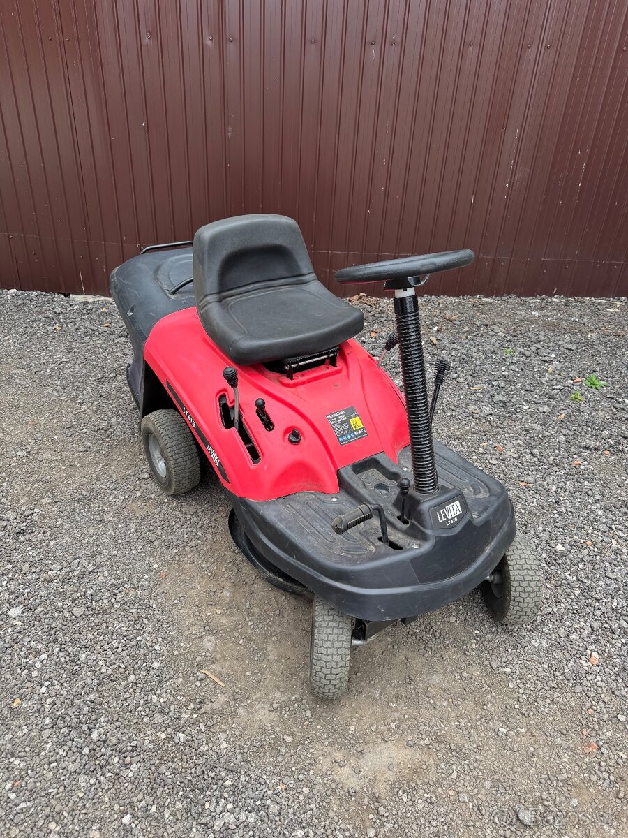 Traktorova kosačka Rider