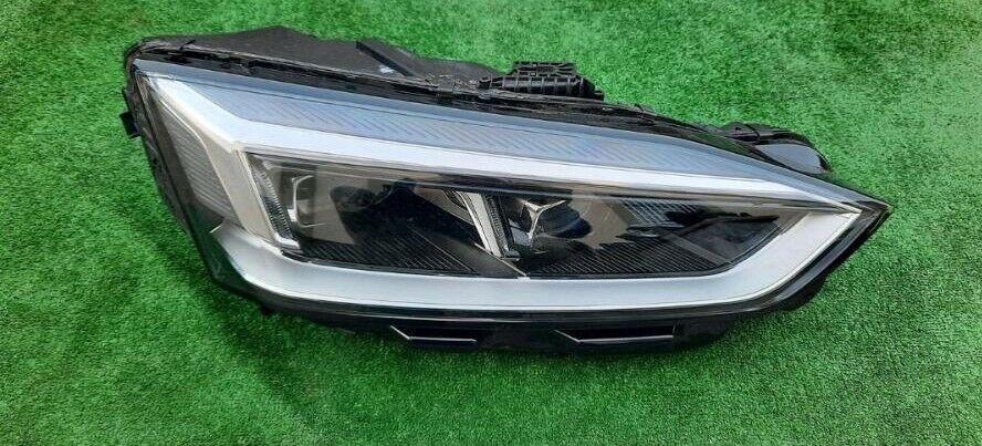 Audi a5 matrix led svetlo prave 8w6941036e