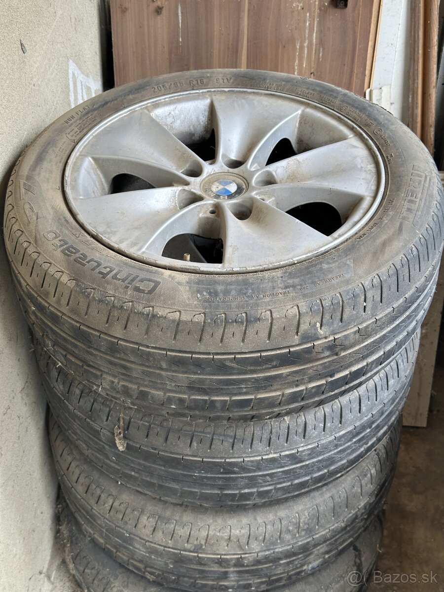 BMW 3 Kolesa 205/55 R16