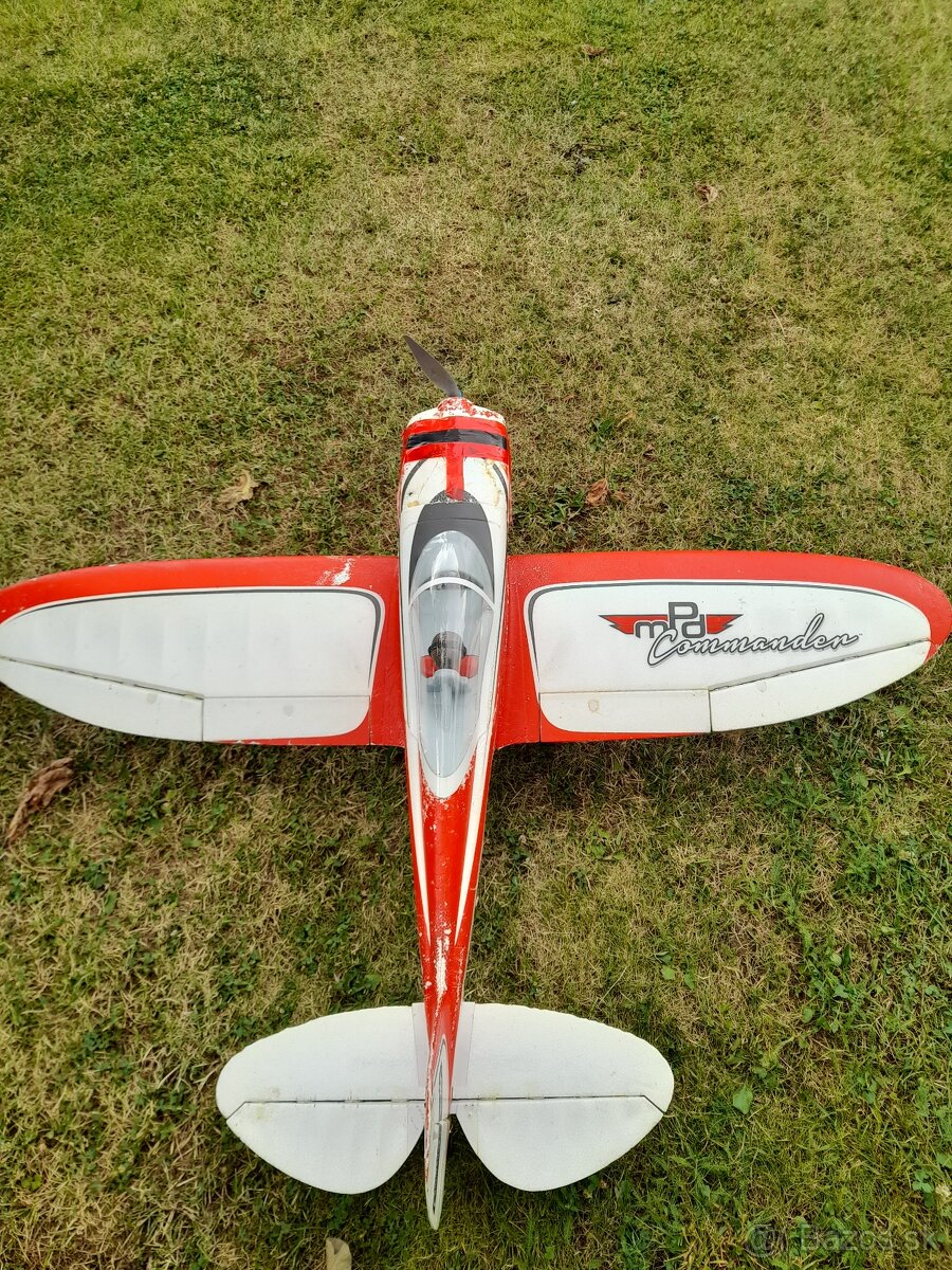 Rc lietadlo Comander