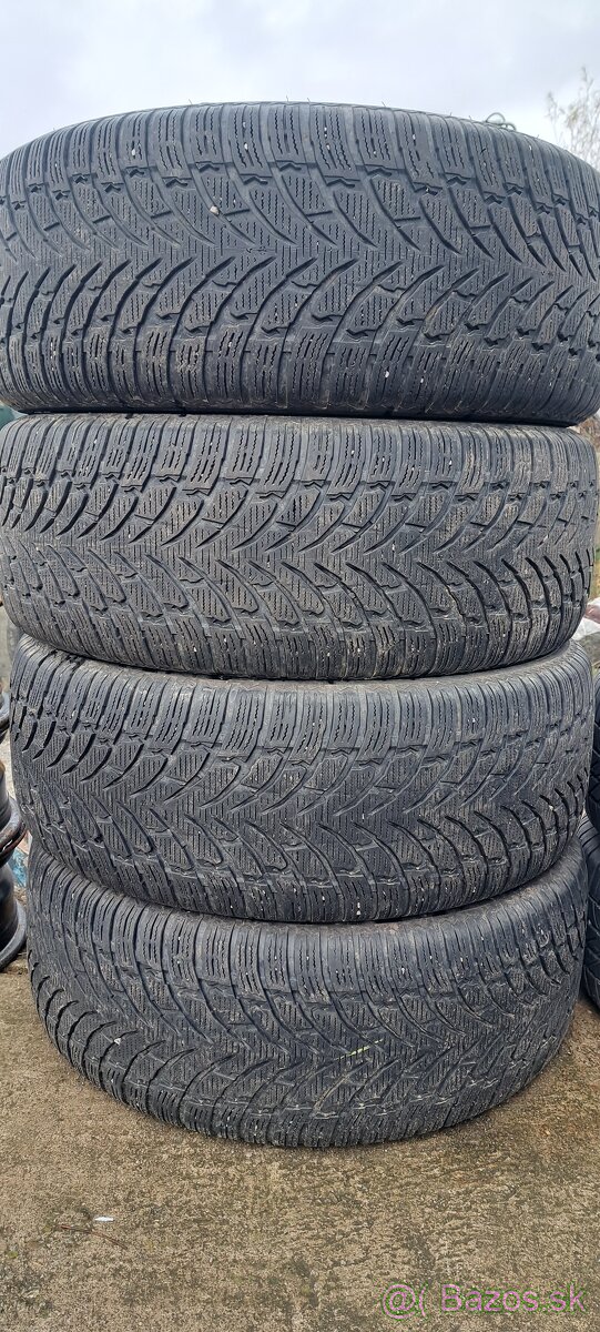 Nokian 265/60 R18 Zimné