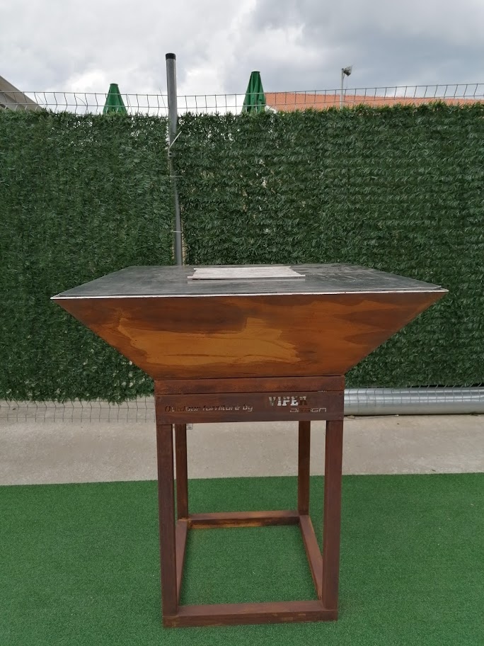 Predám záhradný grill