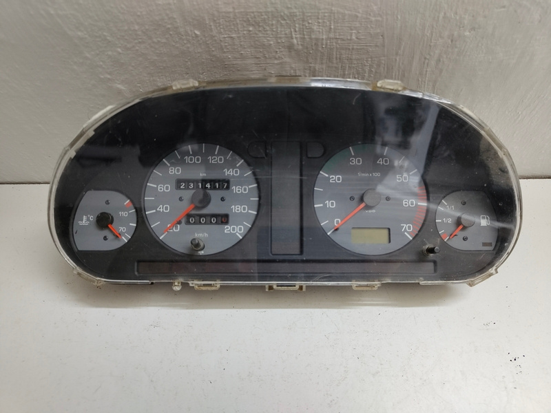 tachometer SKODA FELICIA 1.3 MPI 443431096820 30€