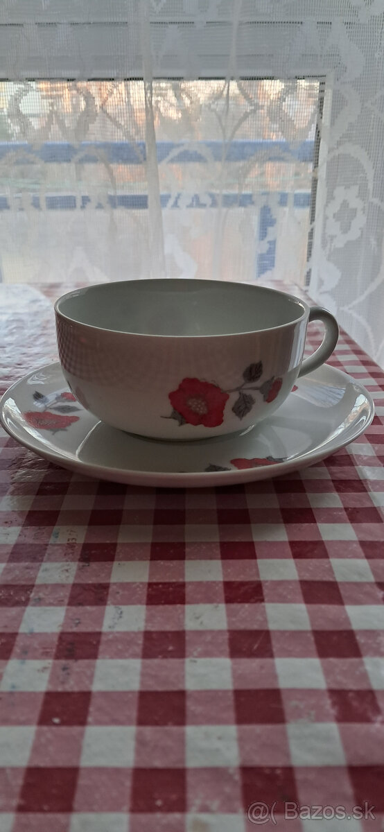 RETRO Predam čajovu supravu 6ks