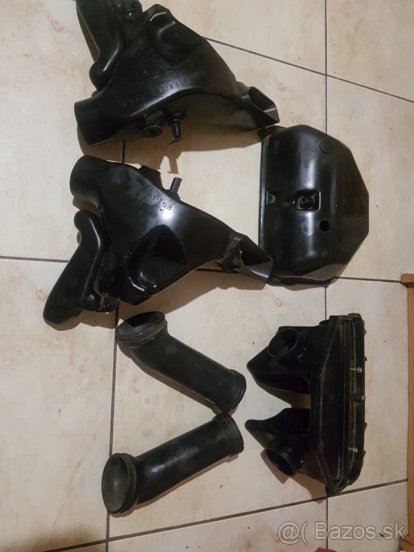 kawasaki zx6r 636 2000-2002 ( airbox,nafuky,gumy )