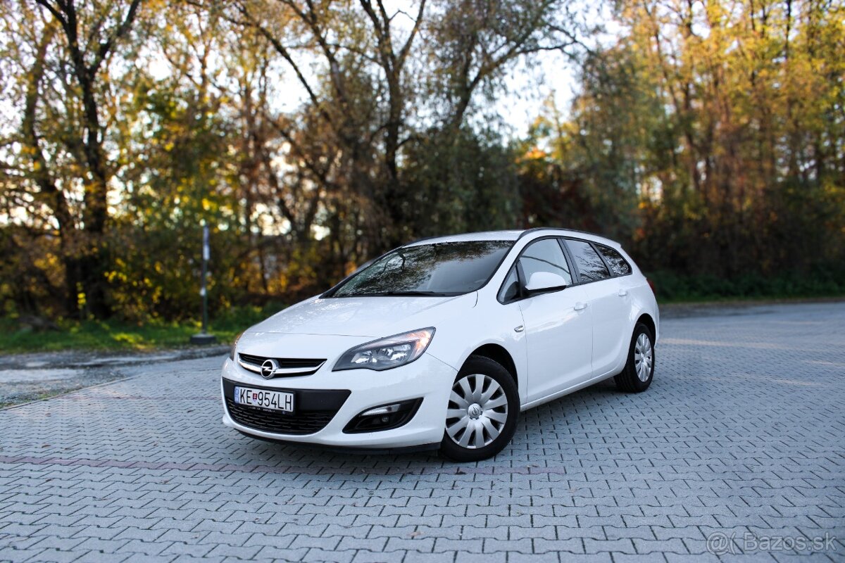 Opel Astra Sport Tourer ST 1.4 Turbo 120k Enjoy