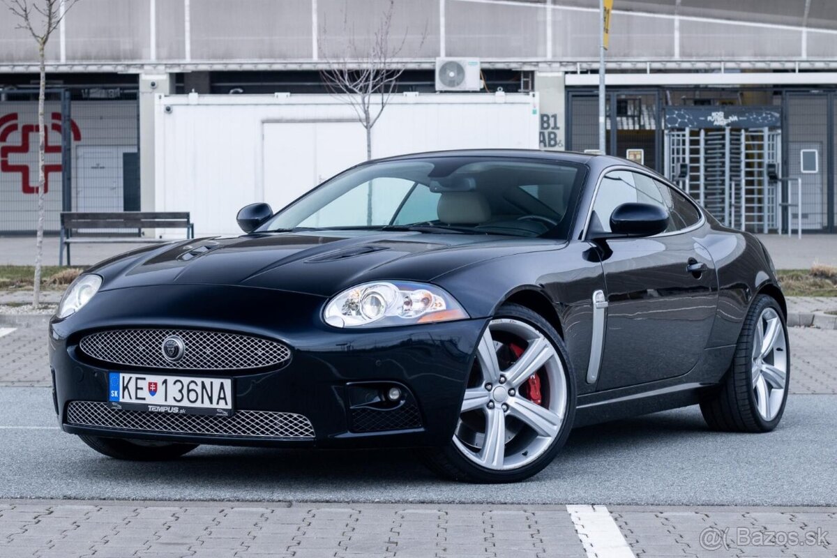 Jaguar XKR 4.2 Coupé 306kW A6, (2007)