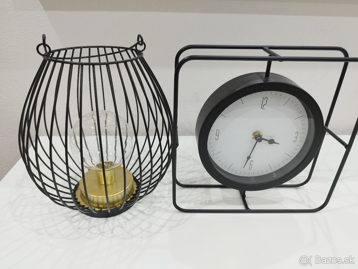 Hodiny, svetlo lampasove