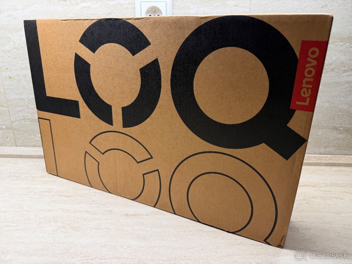 Lenovo LOQ Essential 15IRX11 Luna Grey (Nový)