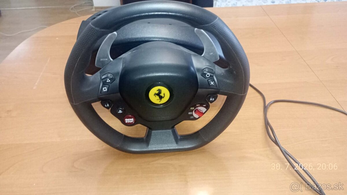 Volant ferari