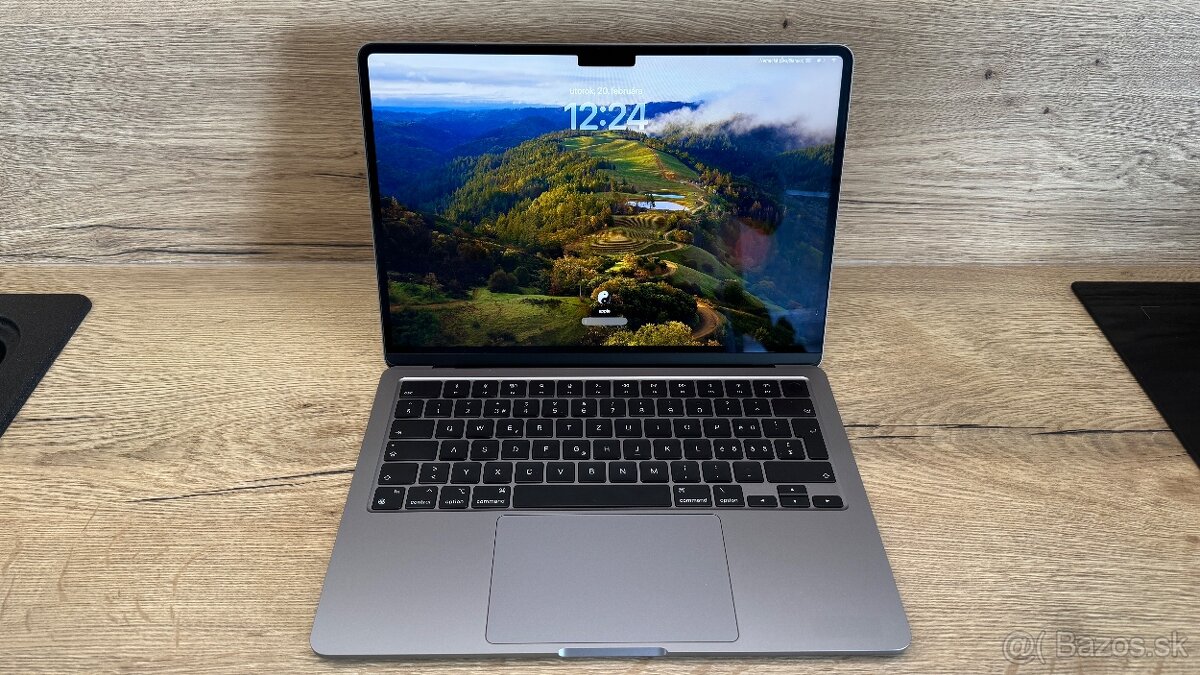 Apple MacBook Air 13" Apple M2 8GB 256GB Space Gray