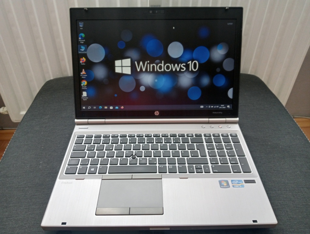 Hp elitebook 8570p , Intel(R) Core™i5 , 8gb ram ,ssd , RS232