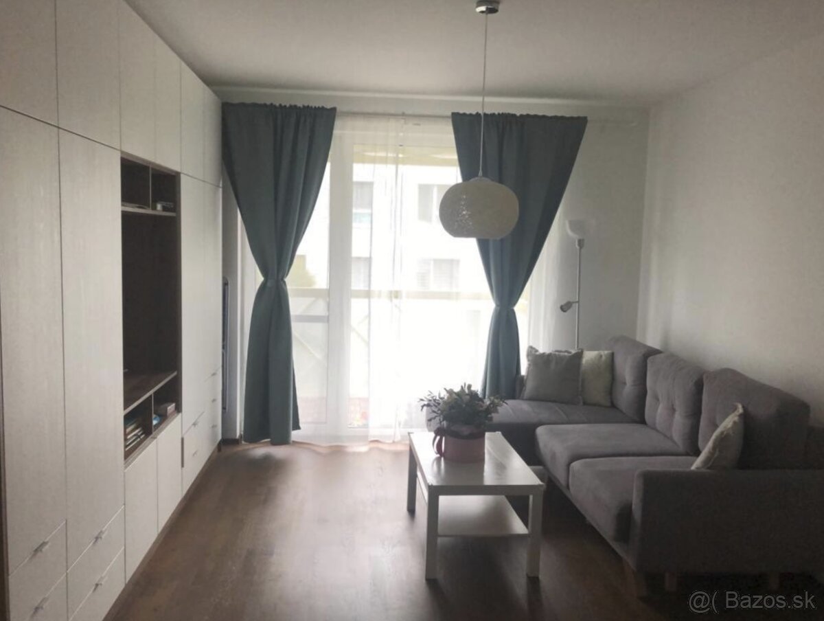 Bývajte moderne a komfortne – 2-izbový byt v projekte Kolísk