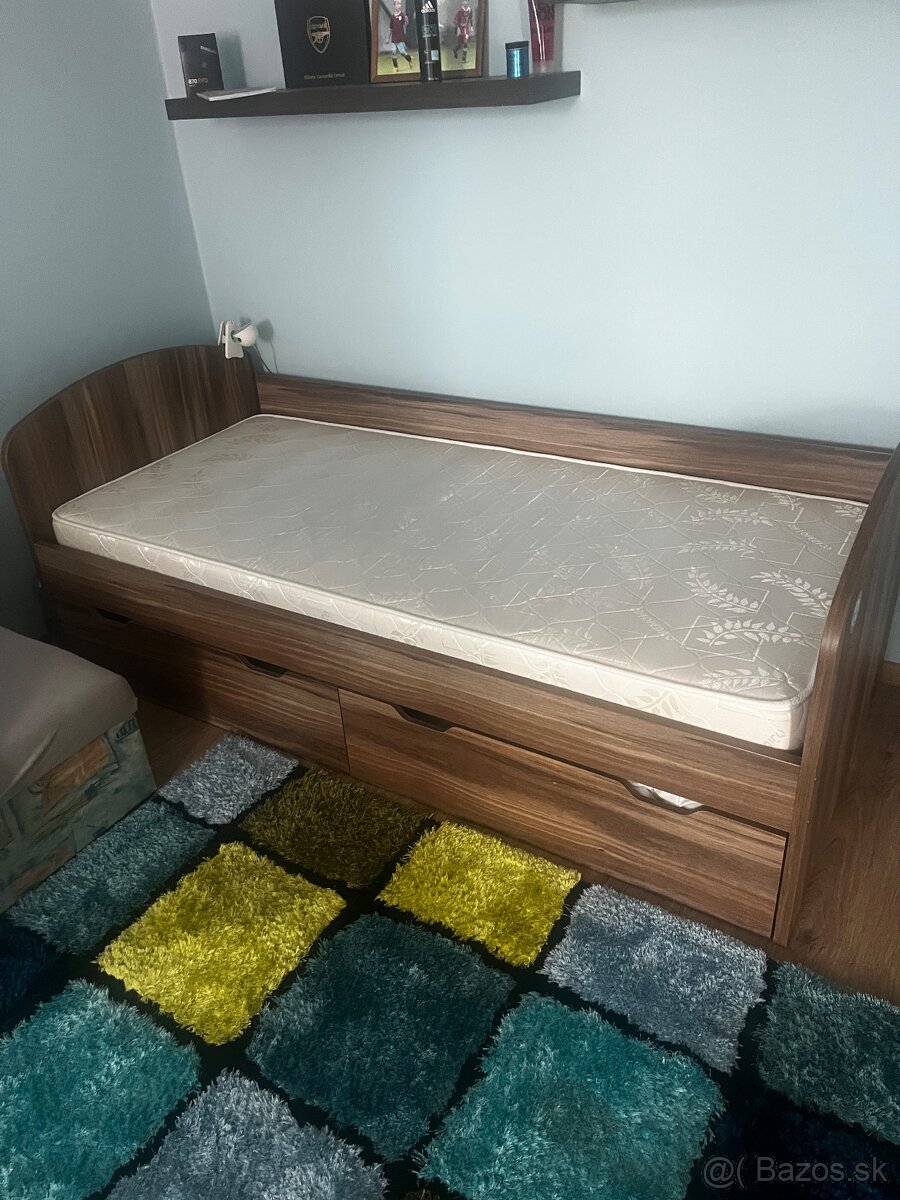 Posteľ 90x200