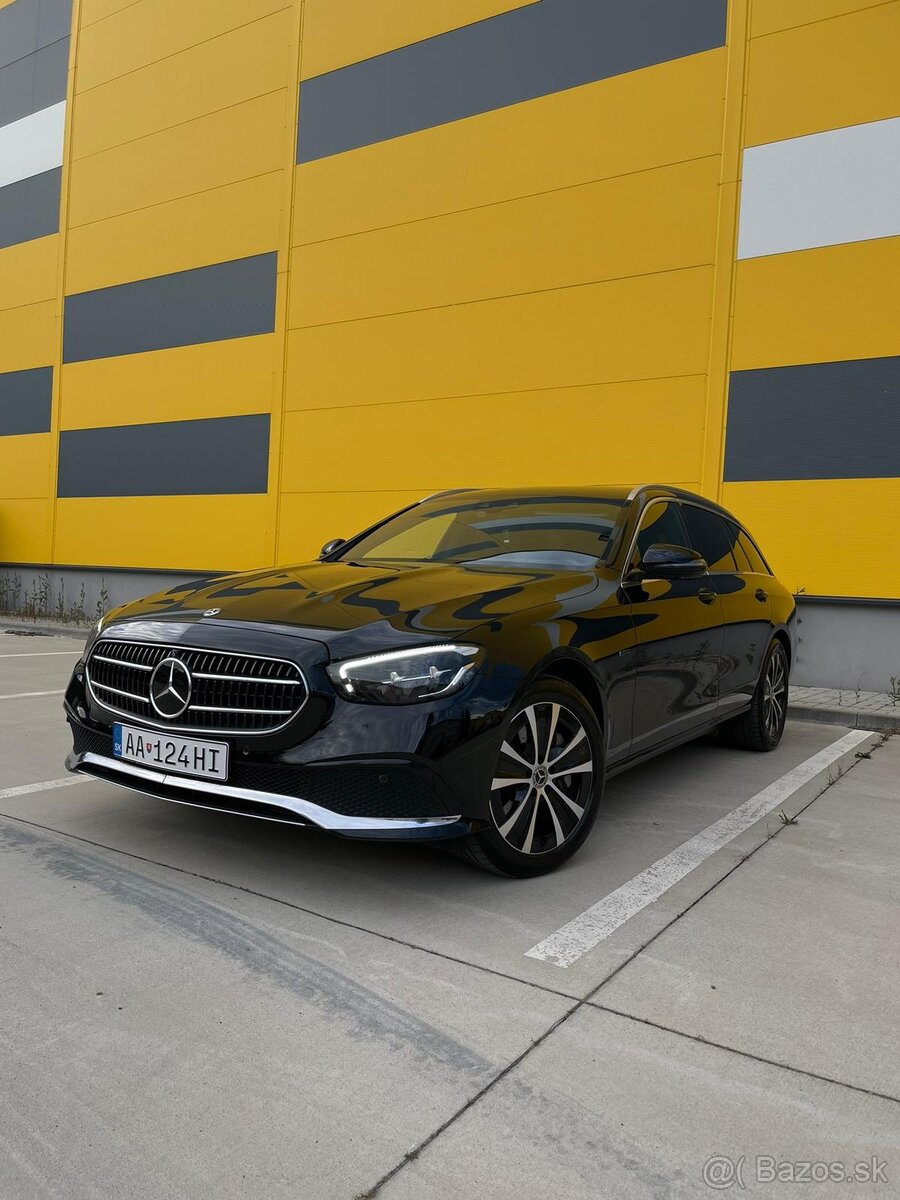 Mercedes-Benz E trieda Kombi 300 de 4MATIC | DPH |