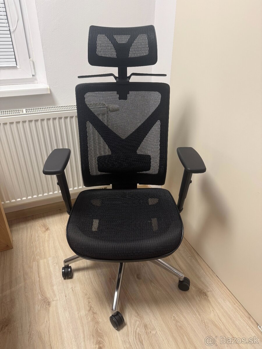 Kancelárska ergonomická stolička UNIZDRAV