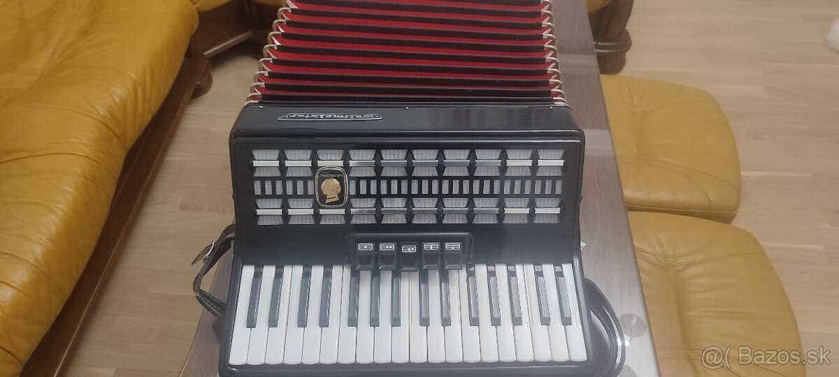 Akordeón Weltmeister