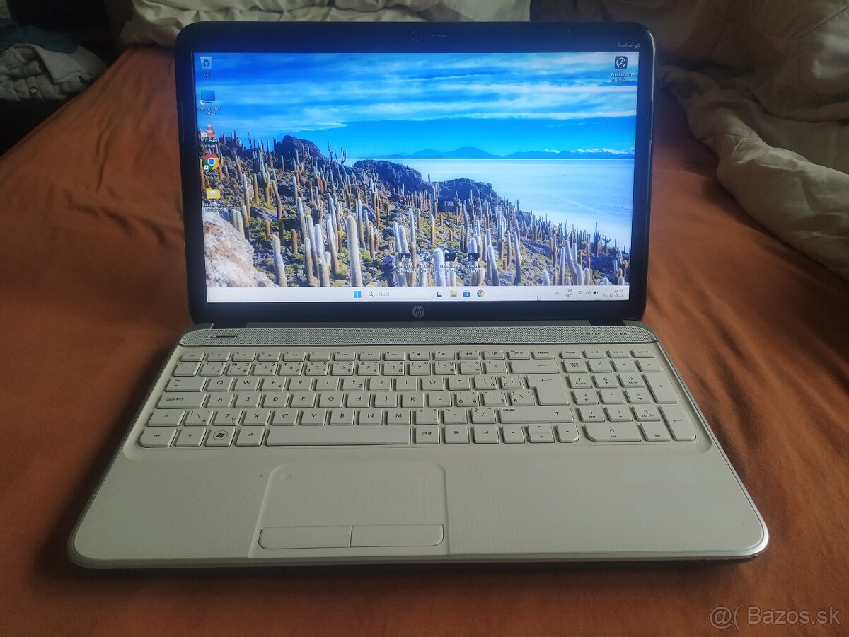 HP. 15,6“ LED. SSD 60 GB. Grafika 2 GB. Nová baterka.