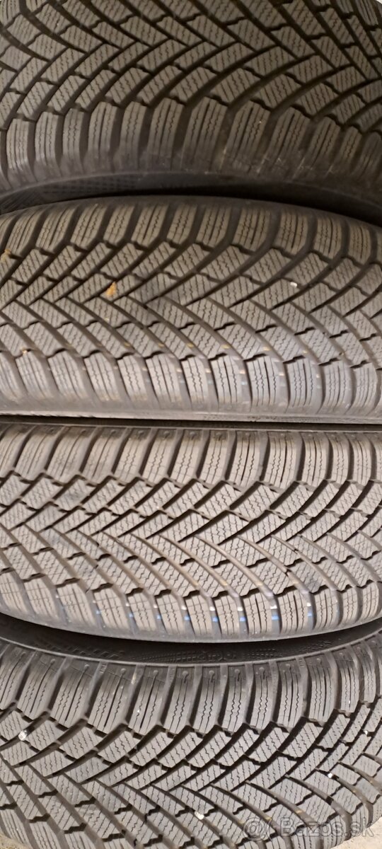 Predám 4ks jazdené zimné 195/55r15-85H Continental top stav