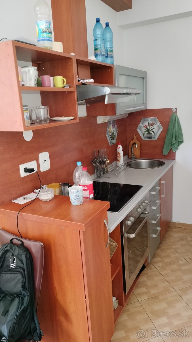 Kuchyňa komplet so spotrebičmi