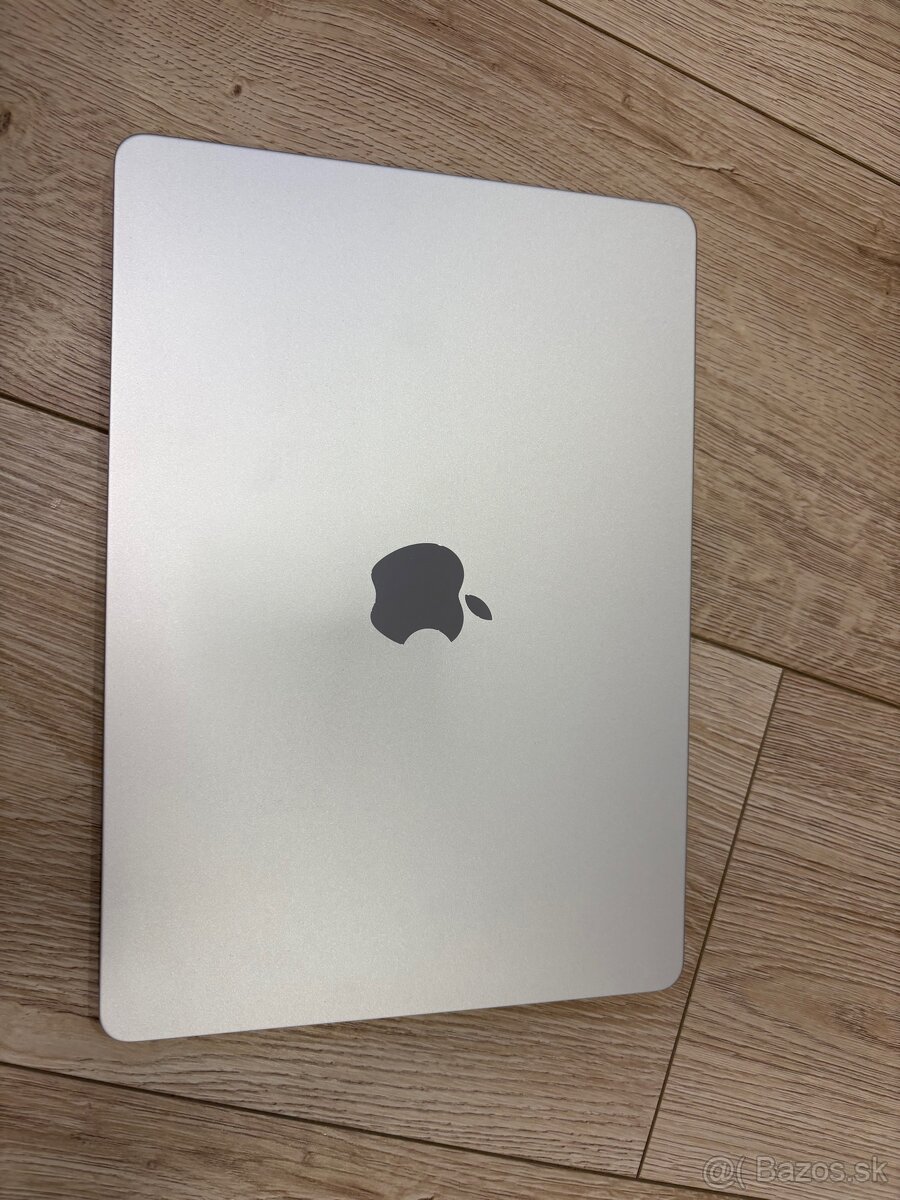 Apple MacBook Air M3
