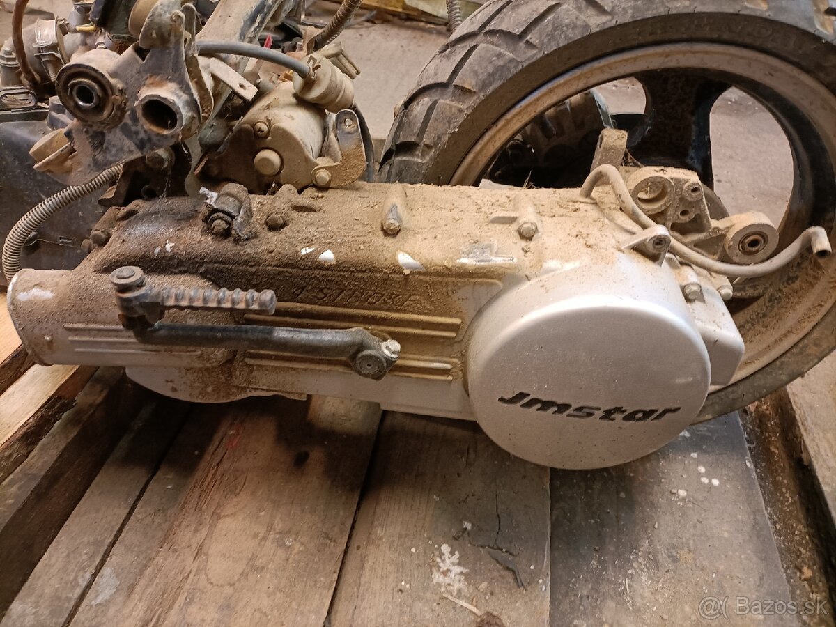 Predám Motor 150ccm