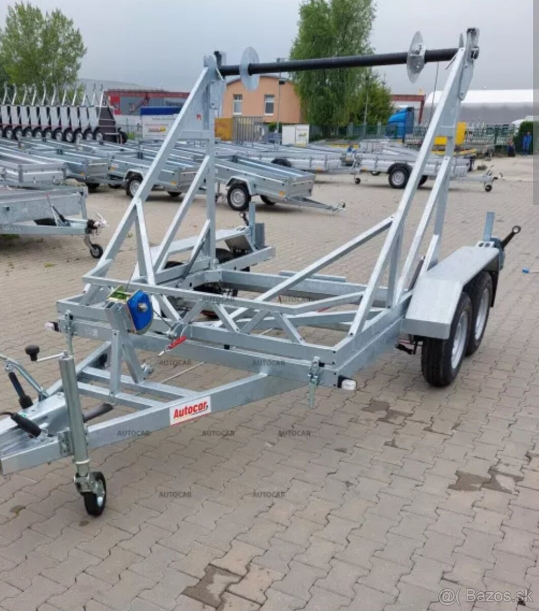 Káblový vozík prenájom.