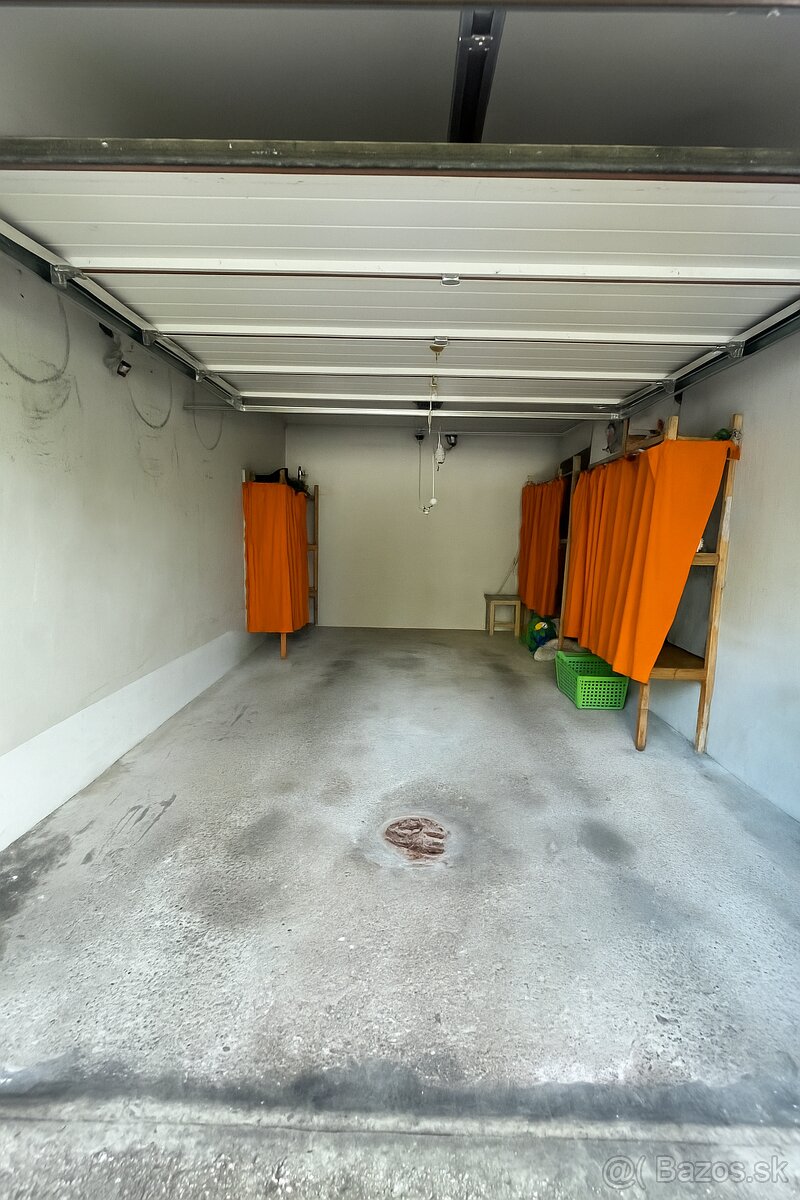 garaz na predaj