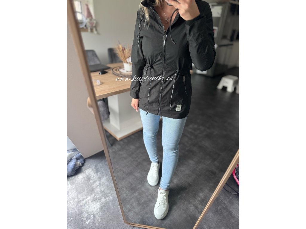 Dámska prechodná bunda L