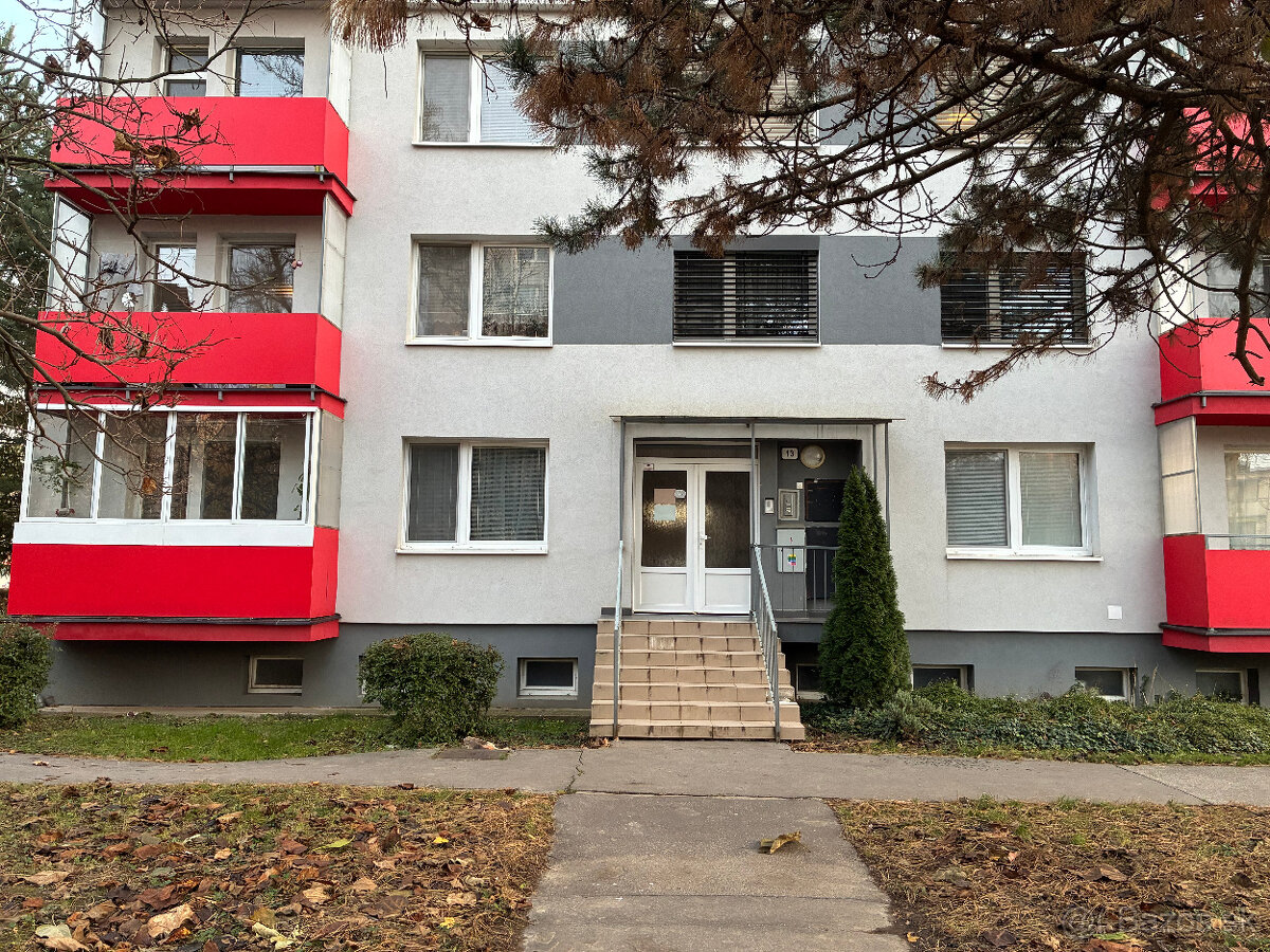 Pekný a kompletne zariadený 3 izb. v tichej lokalite