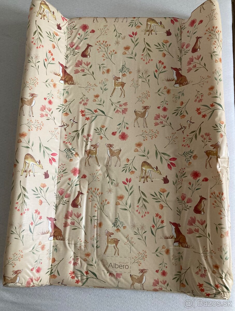 Podlozka na prebalovaci pult