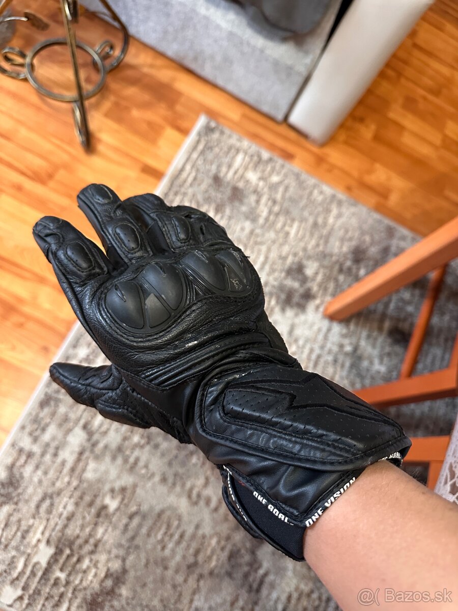 alpine stars rukavice