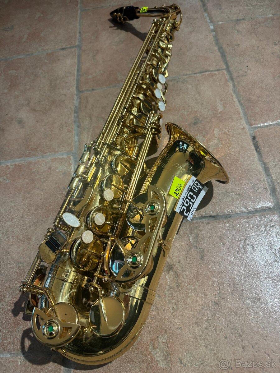 Saxofón Elkhart Series II
