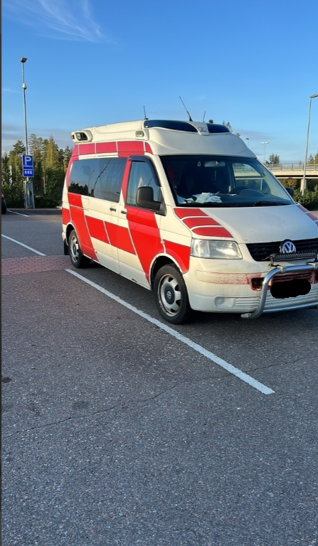 Sanitka Volkswagen transporter rv:2008 2.5 tdi 128 Kw