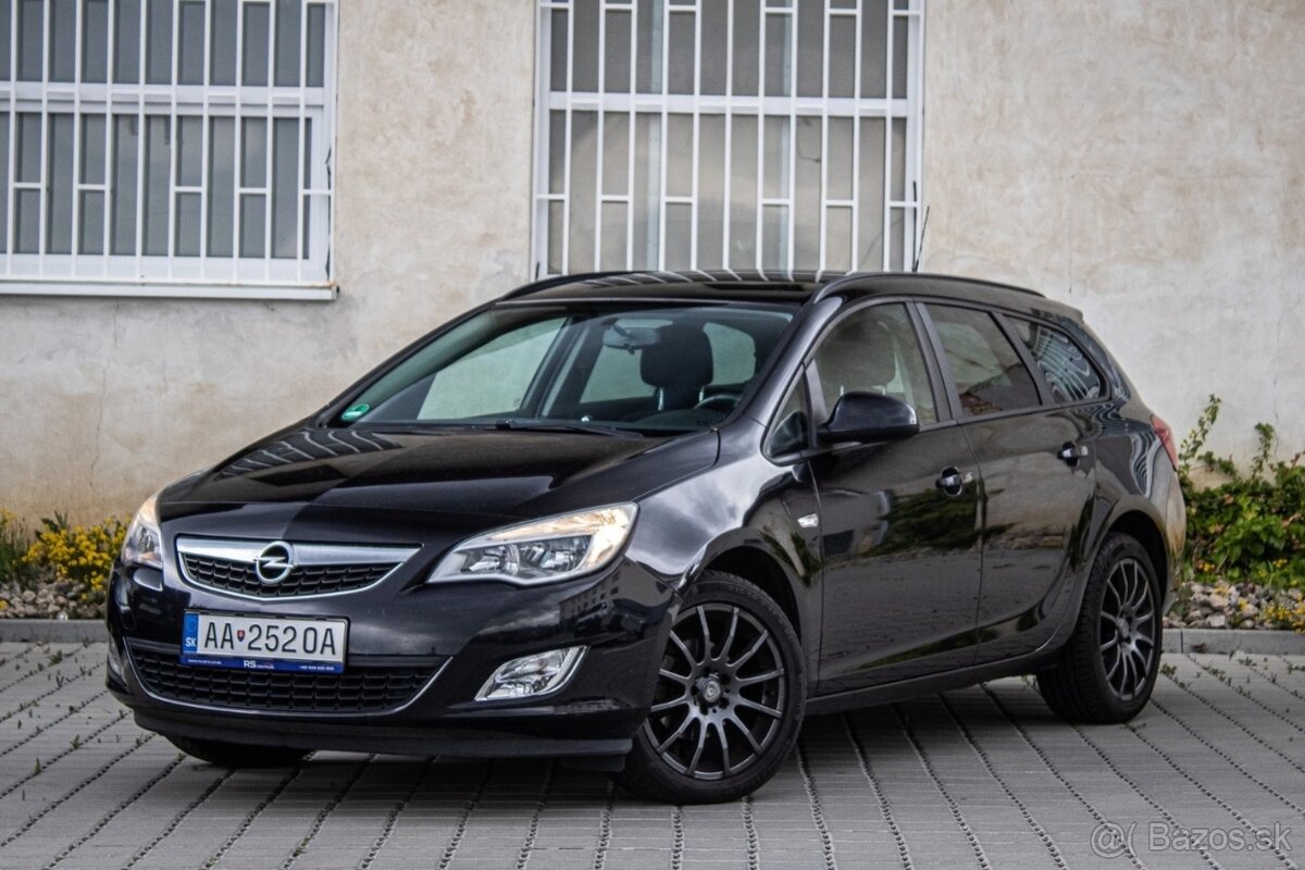 Opel Astra Sport Tourer ST 1.4 ecoflex /aj na splátky/
