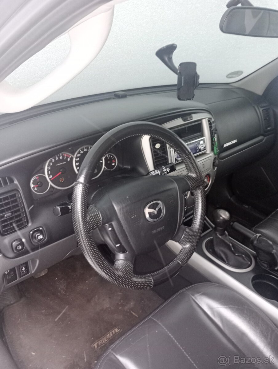 Mazda tribute 2.3 i 4×4