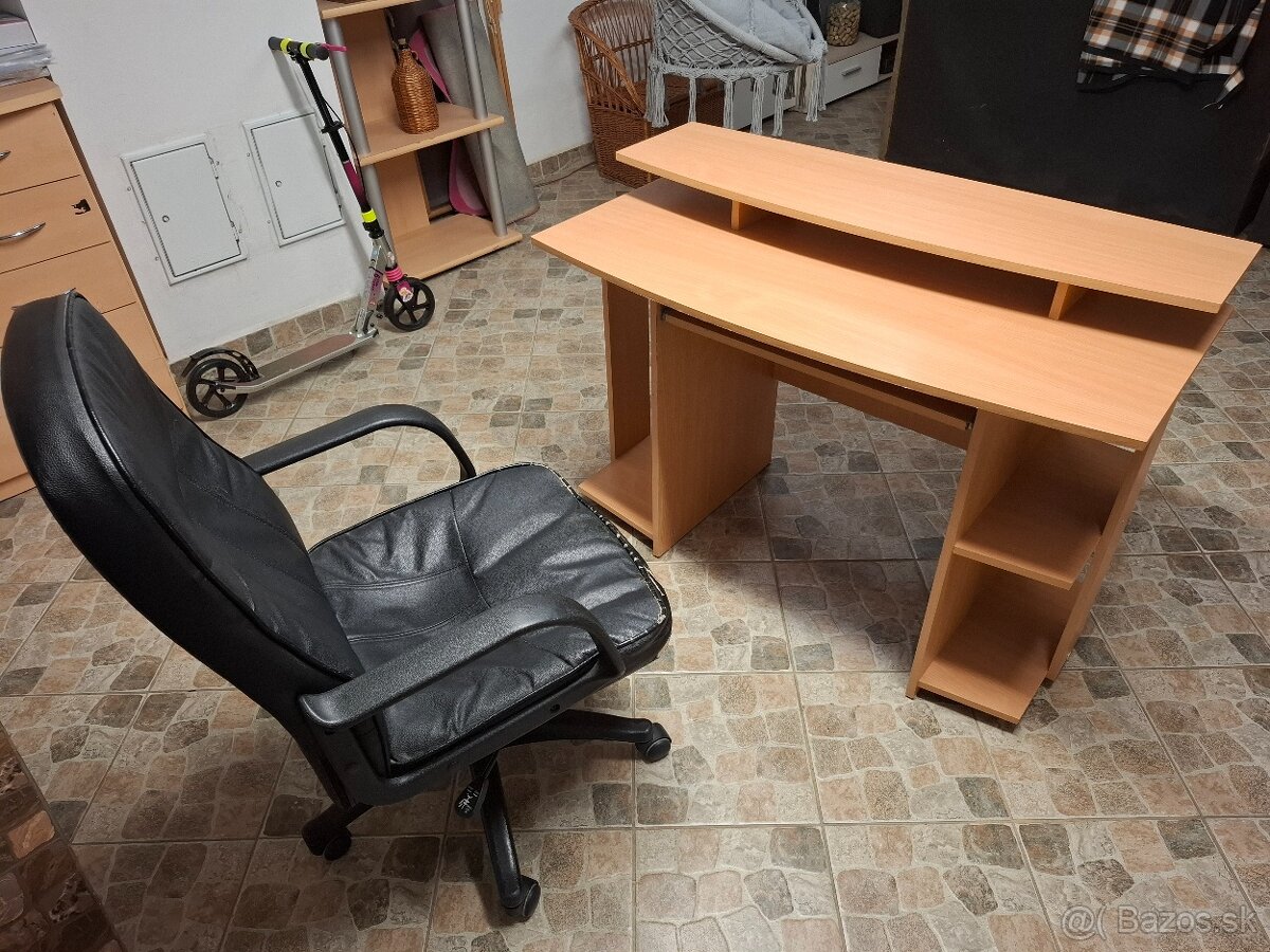 Predám kancelársky/PC stolík a otočné kreslo