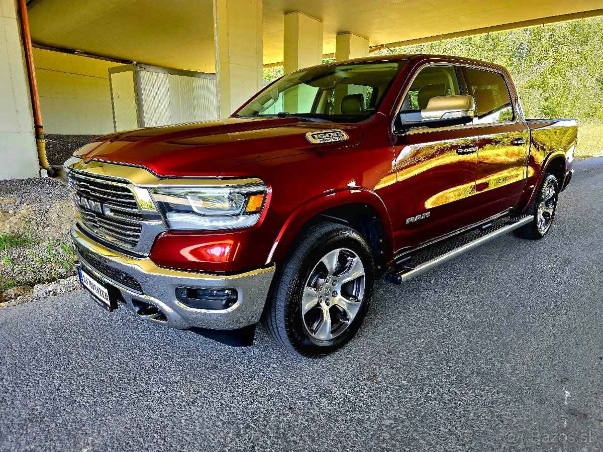 Dodge Ram 1500, MAX VYBAVA, NEBOURANÉ, DPH, 4x4, 5,7 HEMI