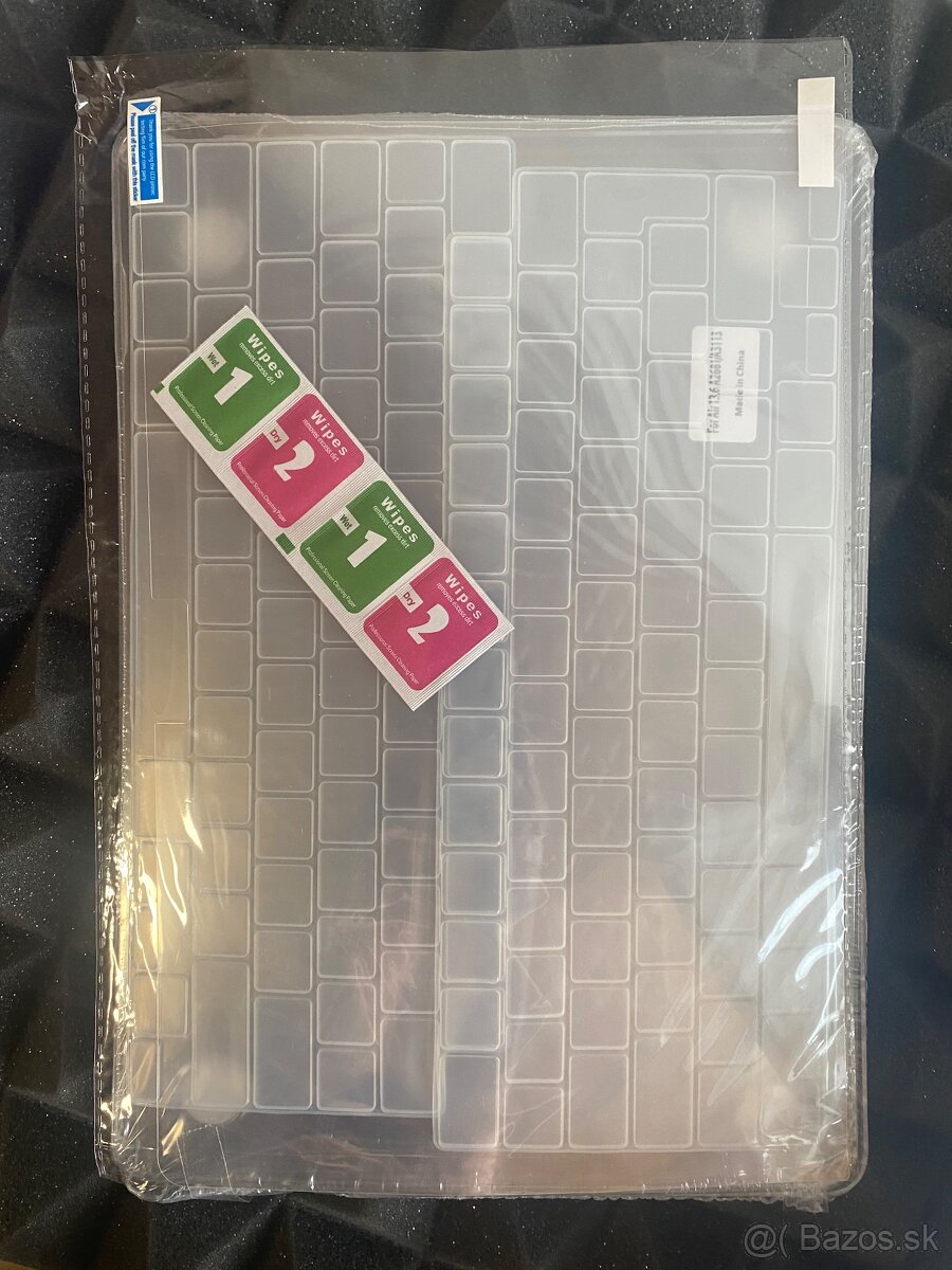 Priesvitný obal MacBook Air 13 (M2/M3)