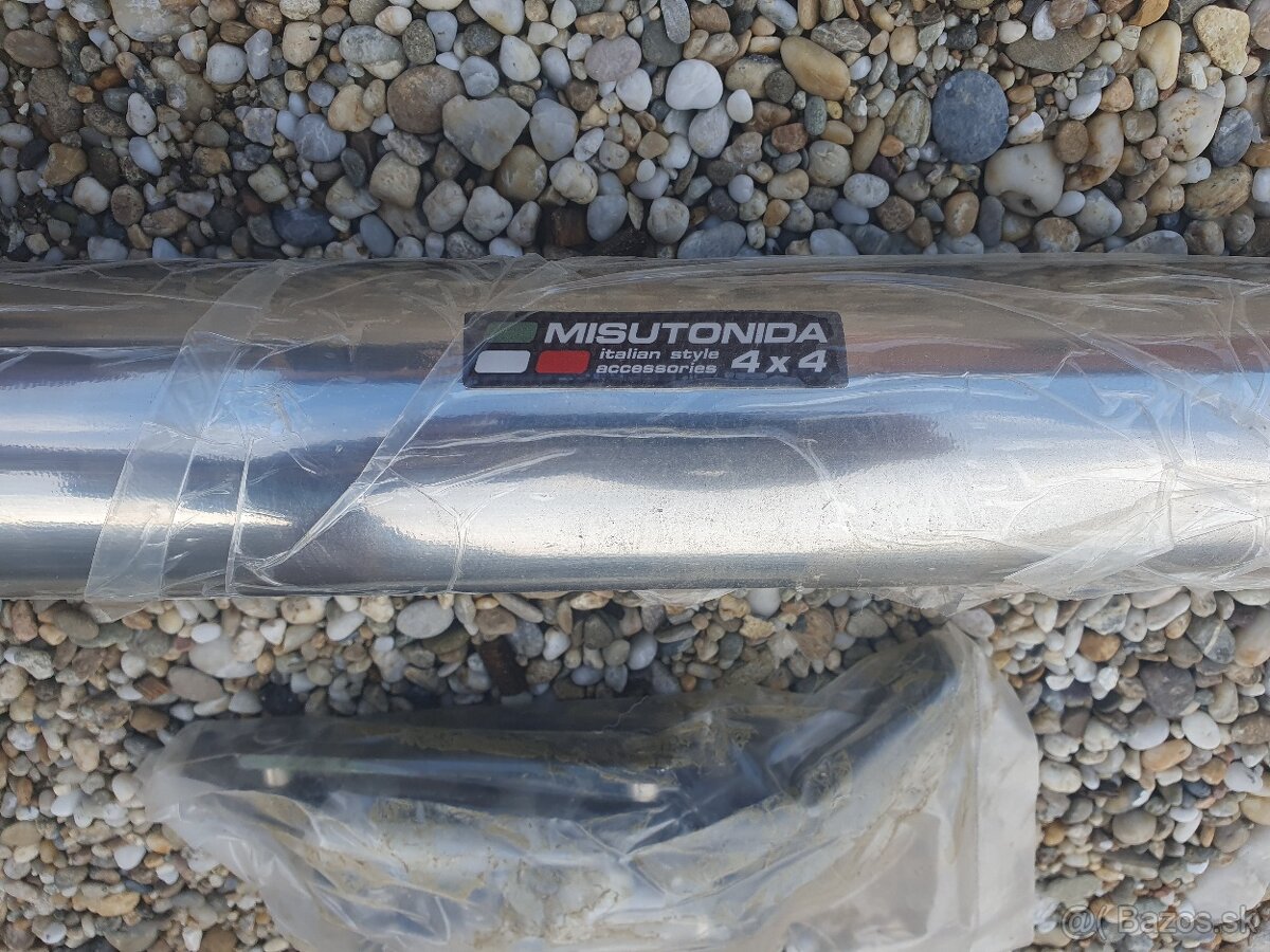 Predam cisto novy ochranny ram +sroby Toyota.Misutonida,EC/S