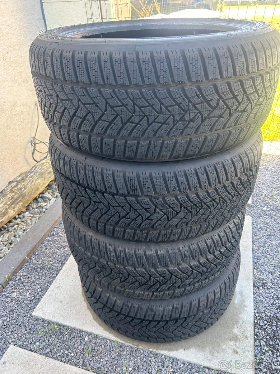 225/45 R17 2024 dunlop zimne M+S