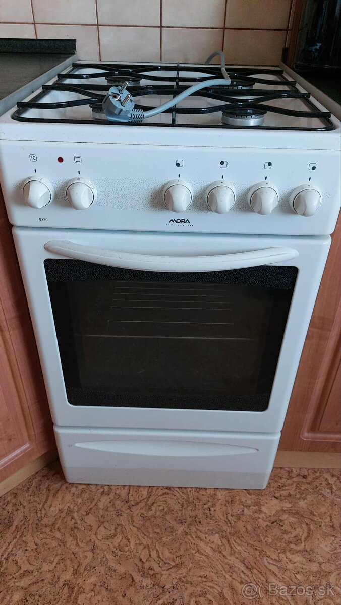 Kombinovaný sporák